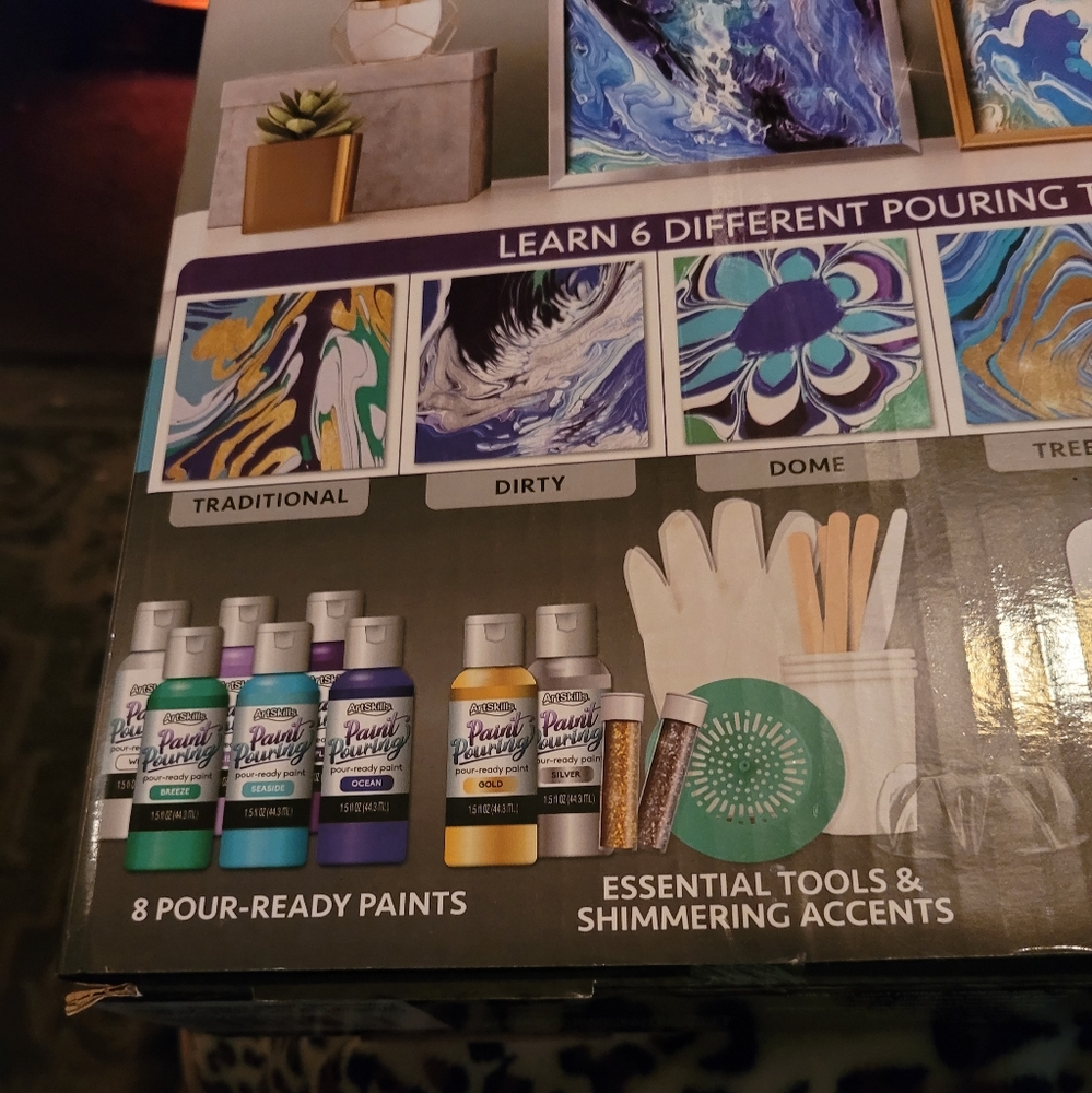 Paint Pouring Kit - Picture 2 of 6